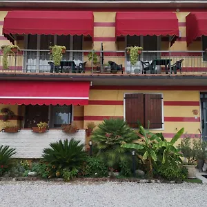 ca-del-sasso-country-house.hotelinveneto.com/