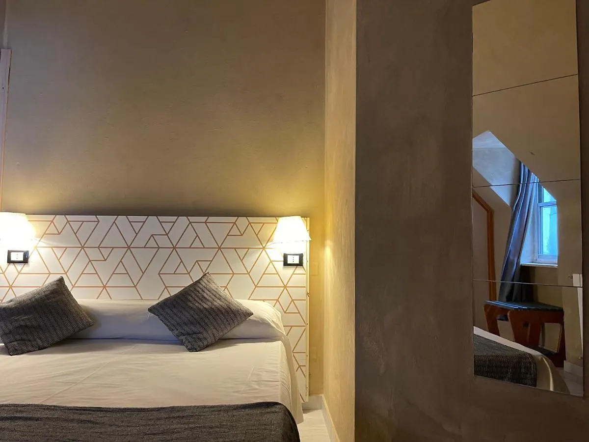 Lion Guesthouse Mailand Gasthof